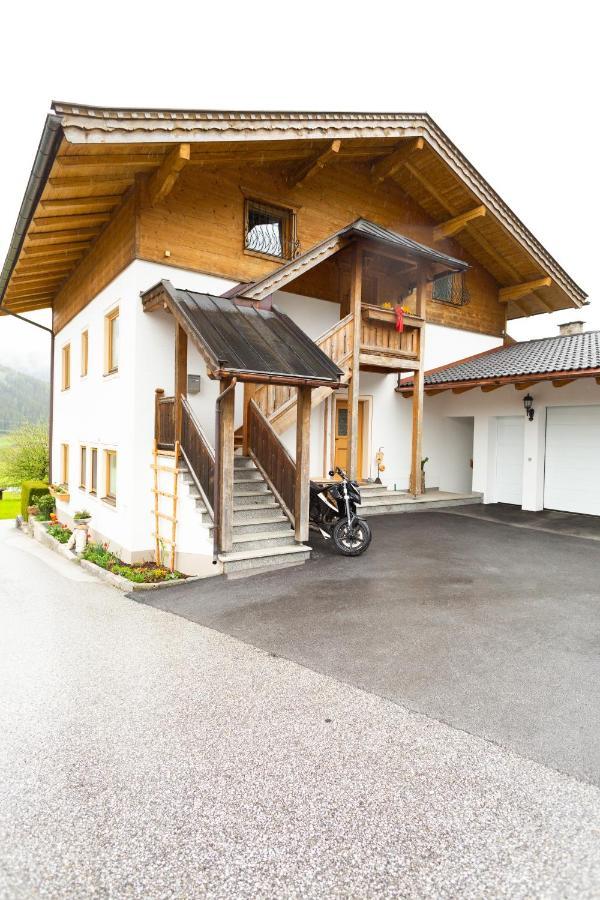 Apartment Weberhaeusl Bramberg am Wildkogel Buitenkant foto